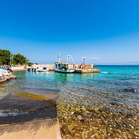 Caravan Near The Sea 6 Penzion 4*