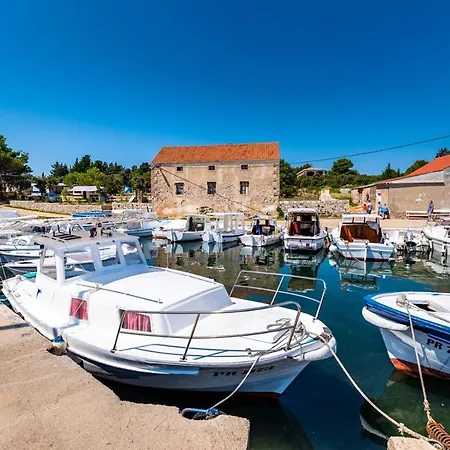 Penzion Caravan Near The Sea 6 4*